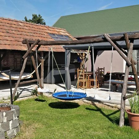 Apartmán Novakporta Vendeghaz Lakhegy Exteriér fotografie